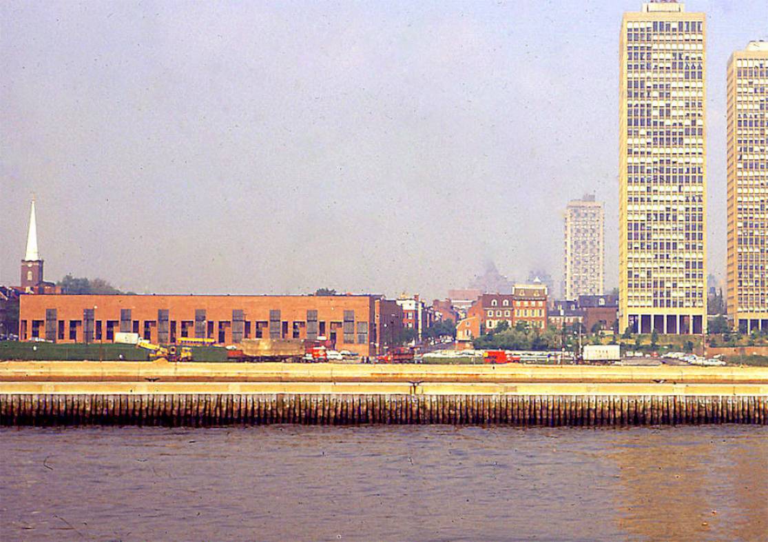 Penn's LAnding square philadelphia From Antonino Saggio book on Louis Sauer